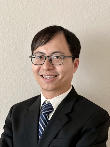 Han_Chen_Headshot